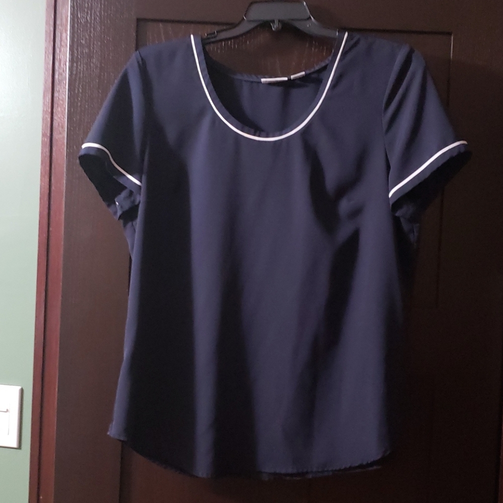 Nice Navy shell